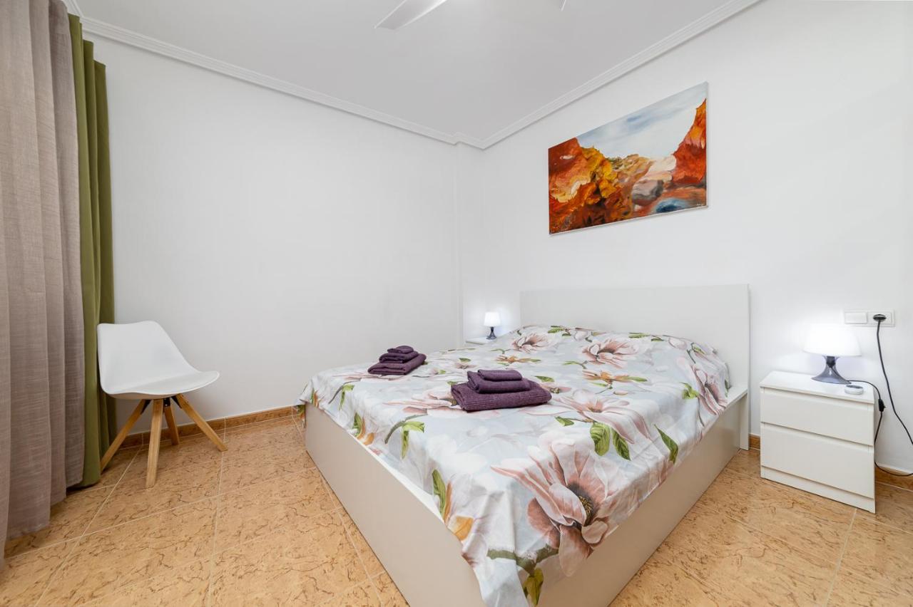 Appartamento Penthouse Corbeta Sun Torrevieja Esterno foto